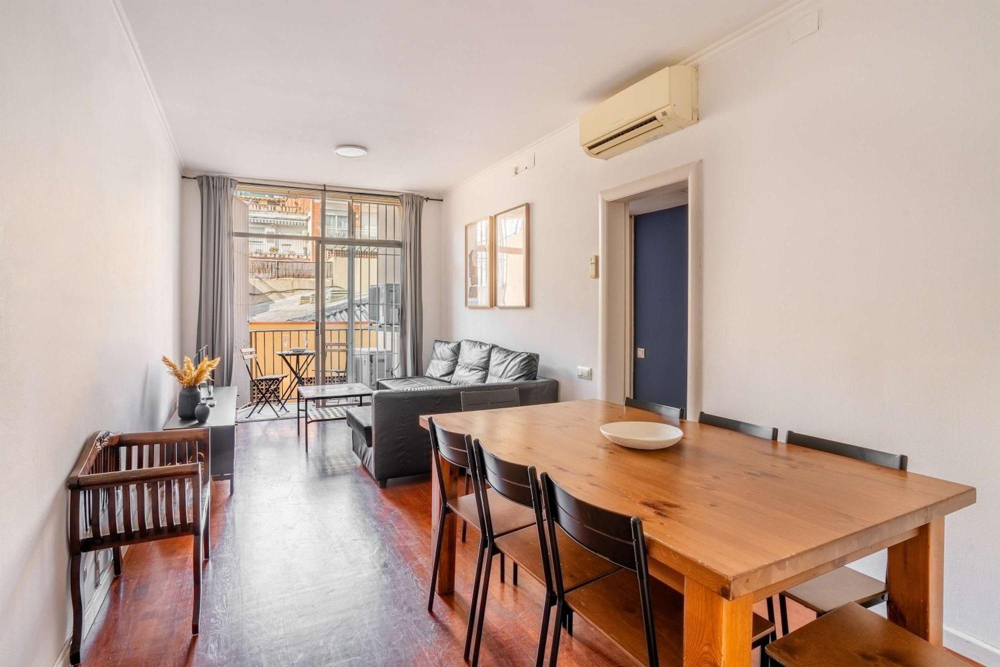 Next To Sagrada Familia 4-Bedroom Apartment Барселона Екстер'єр фото