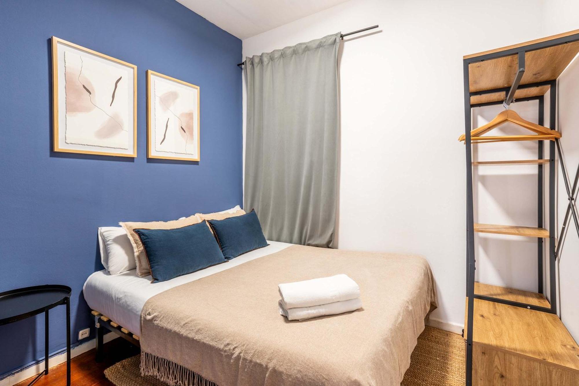 Next To Sagrada Familia 4-Bedroom Apartment Барселона Екстер'єр фото